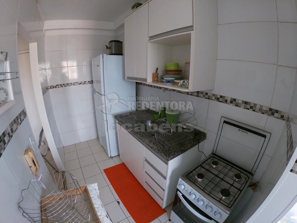 Alugar Apartamento / Padrão em São José do Rio Preto R$ 1.400,00 - Foto 5