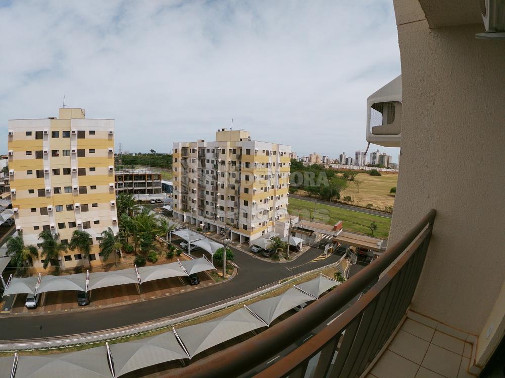 Alugar Apartamento / Padrão em São José do Rio Preto R$ 1.400,00 - Foto 15