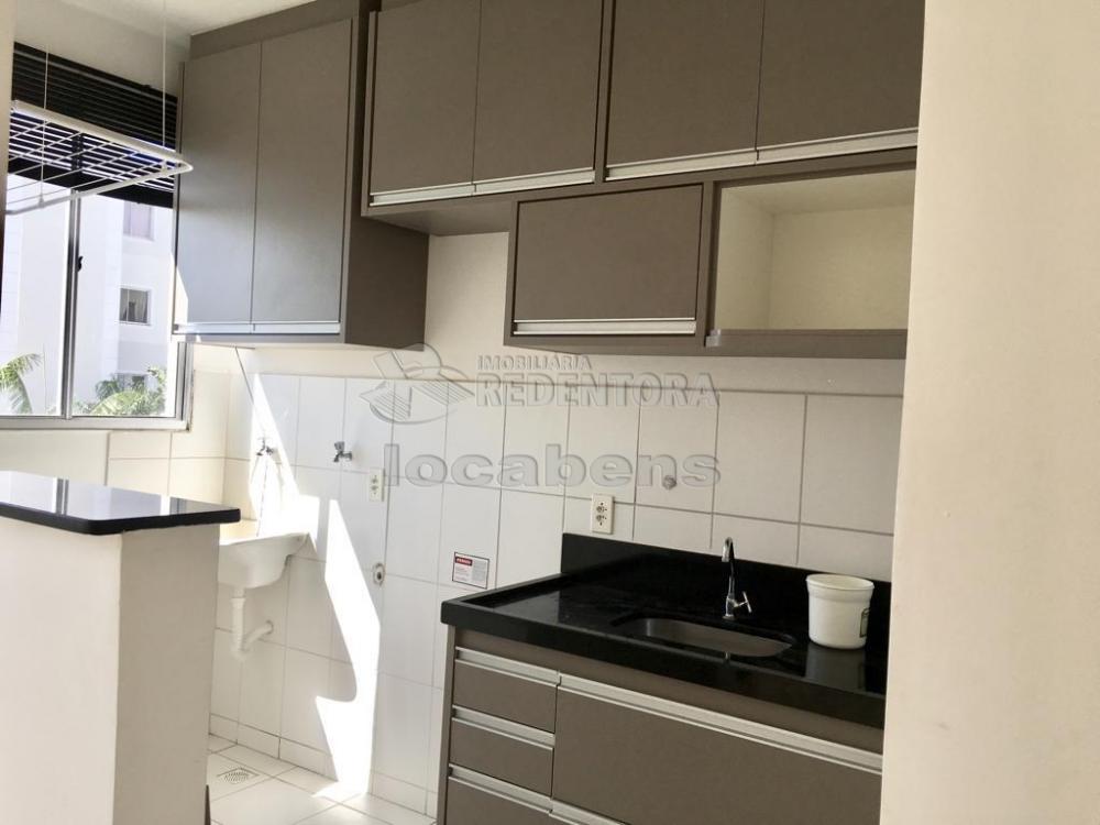 Comprar Apartamento / Padrão em São José do Rio Preto apenas R$ 230.000,00 - Foto 5