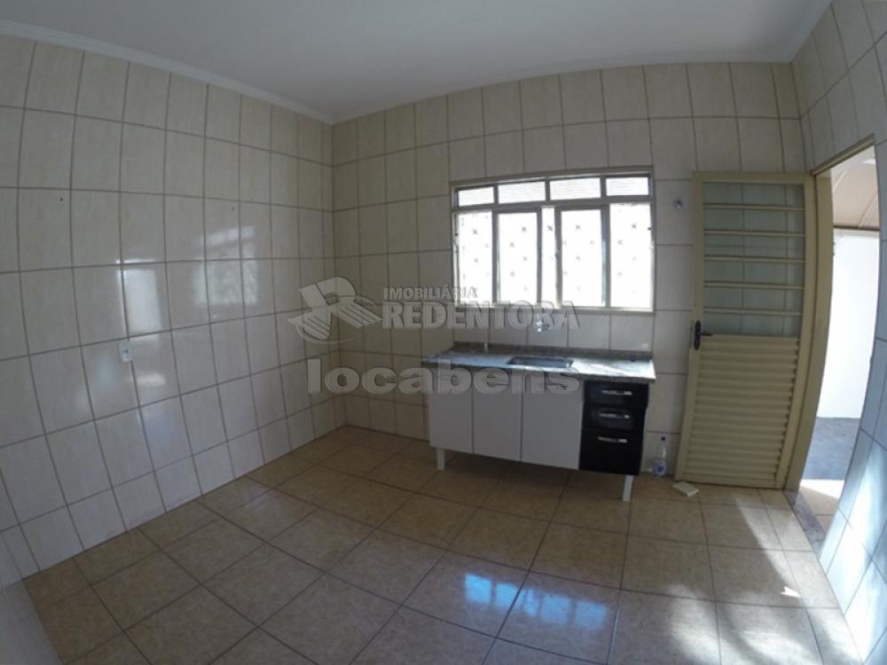 Comprar Casa / Padrão em São José do Rio Preto - Foto 4