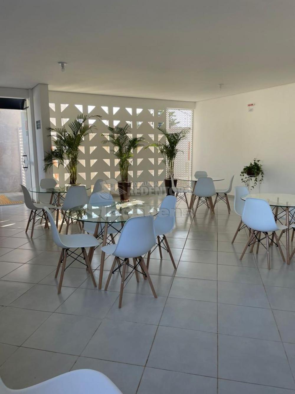 Alugar Apartamento / Padrão em São José do Rio Preto R$ 1.000,00 - Foto 15