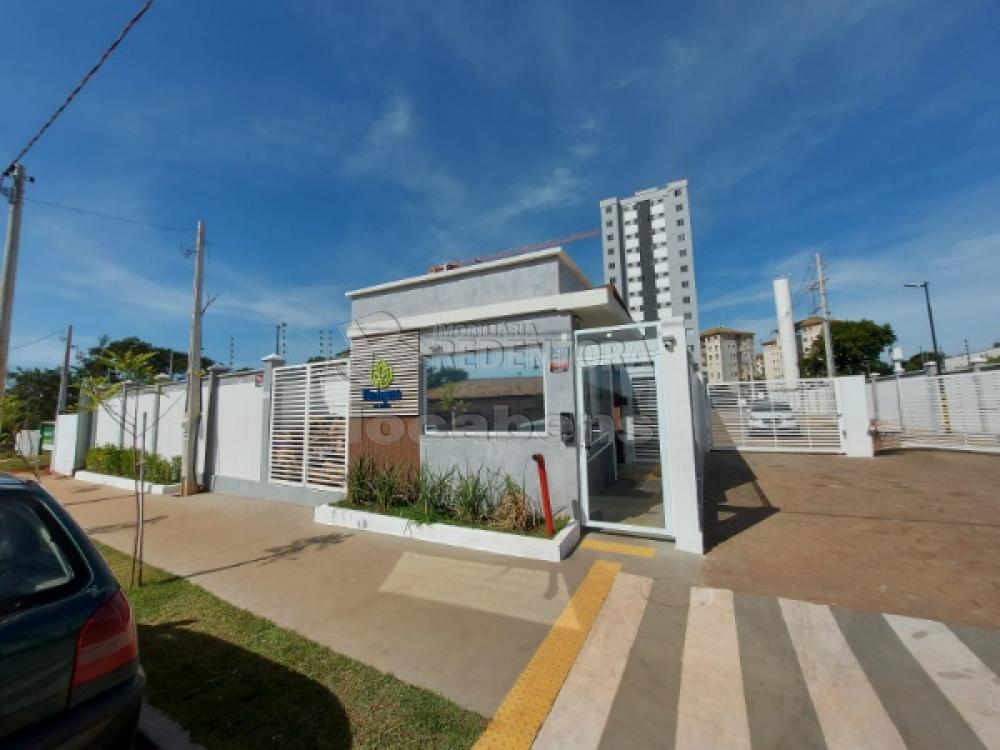 Alugar Apartamento / Padrão em São José do Rio Preto R$ 1.000,00 - Foto 1