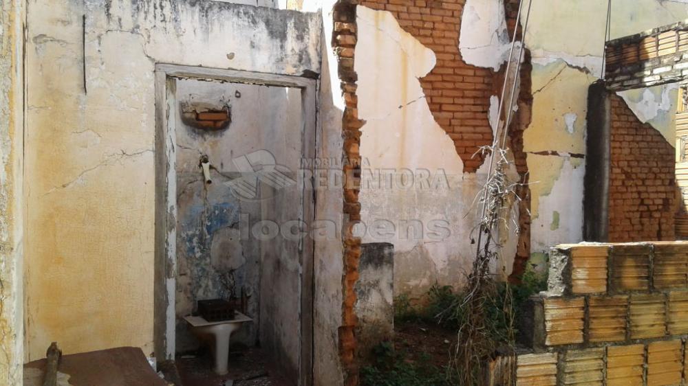 Alugar Casa / Padrão em São José do Rio Preto R$ 1.500,00 - Foto 18