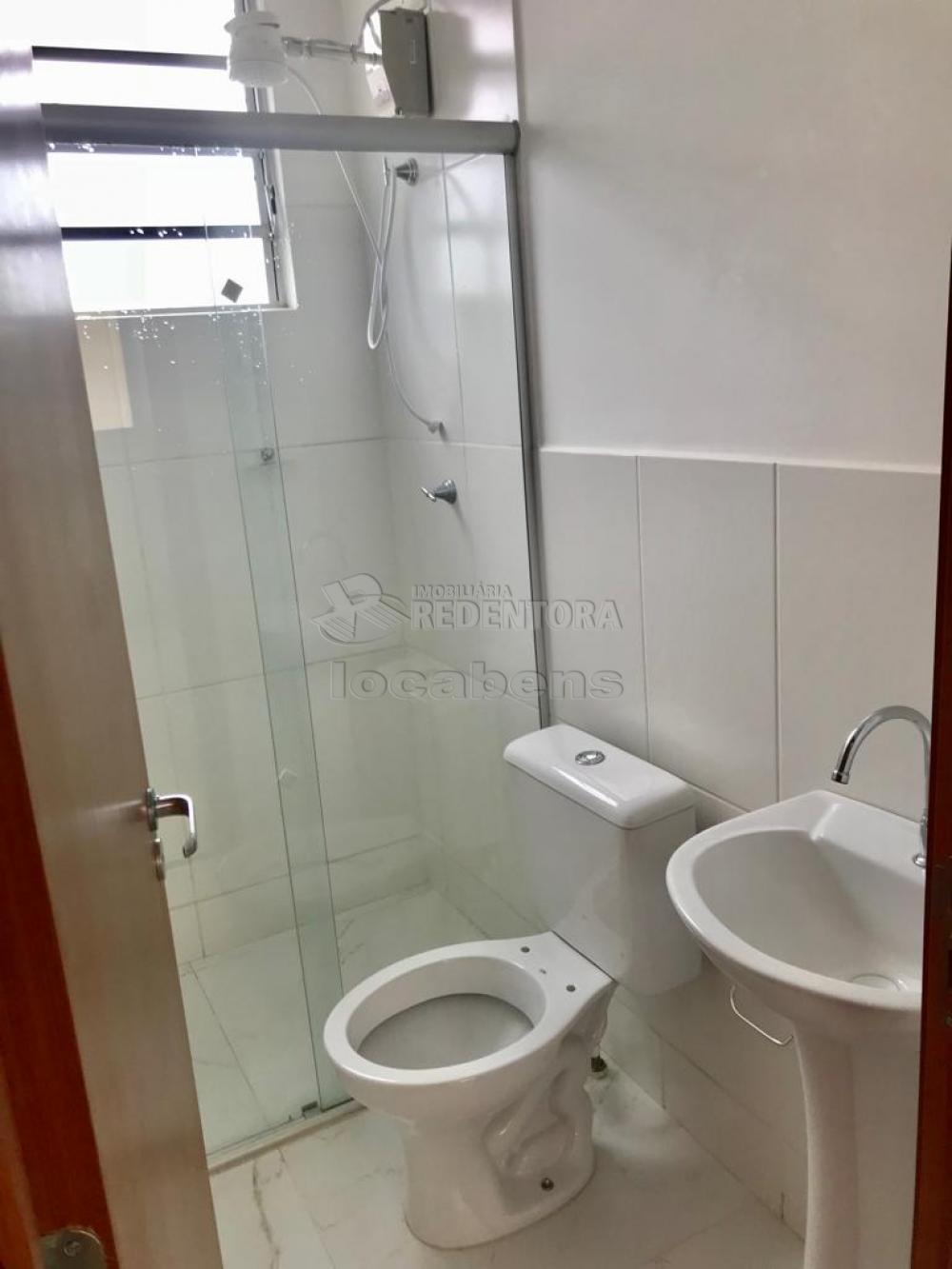 Comprar Apartamento / Padrão em São José do Rio Preto R$ 140.000,00 - Foto 17