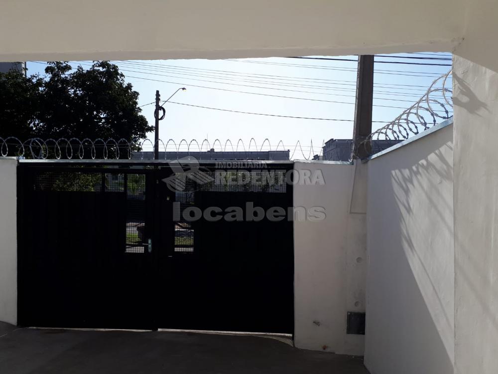 Alugar Casa / Padrão em São José do Rio Preto apenas R$ 1.100,00 - Foto 4