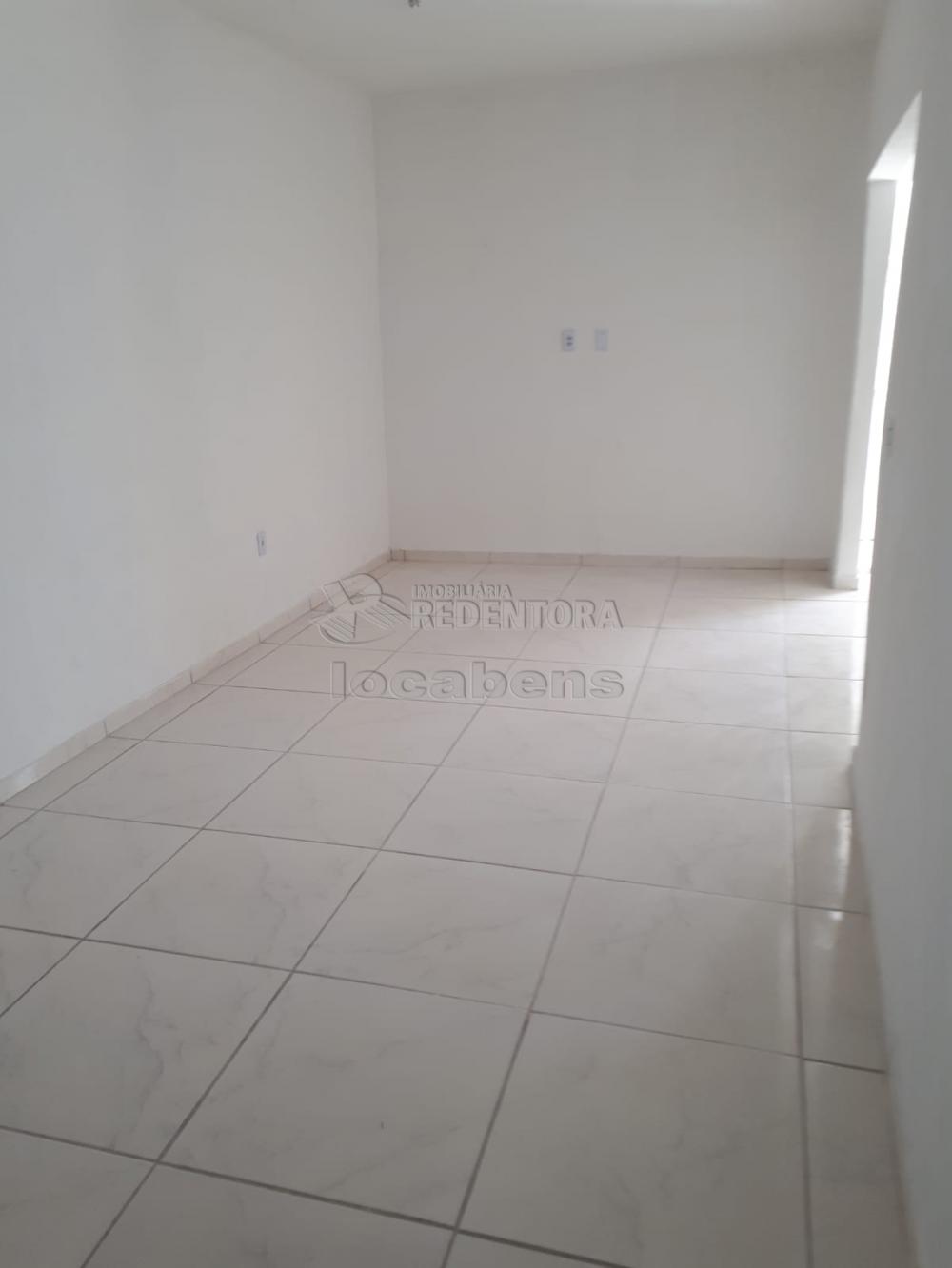 Alugar Casa / Padrão em São José do Rio Preto apenas R$ 1.100,00 - Foto 13