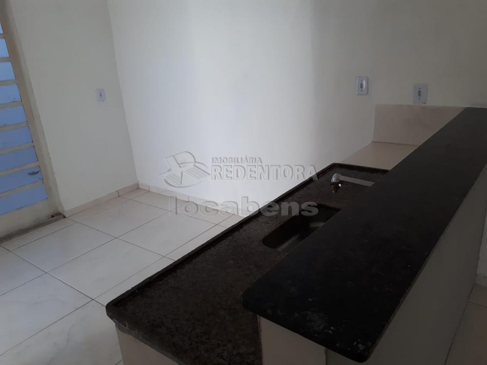 Alugar Casa / Padrão em São José do Rio Preto apenas R$ 1.100,00 - Foto 18