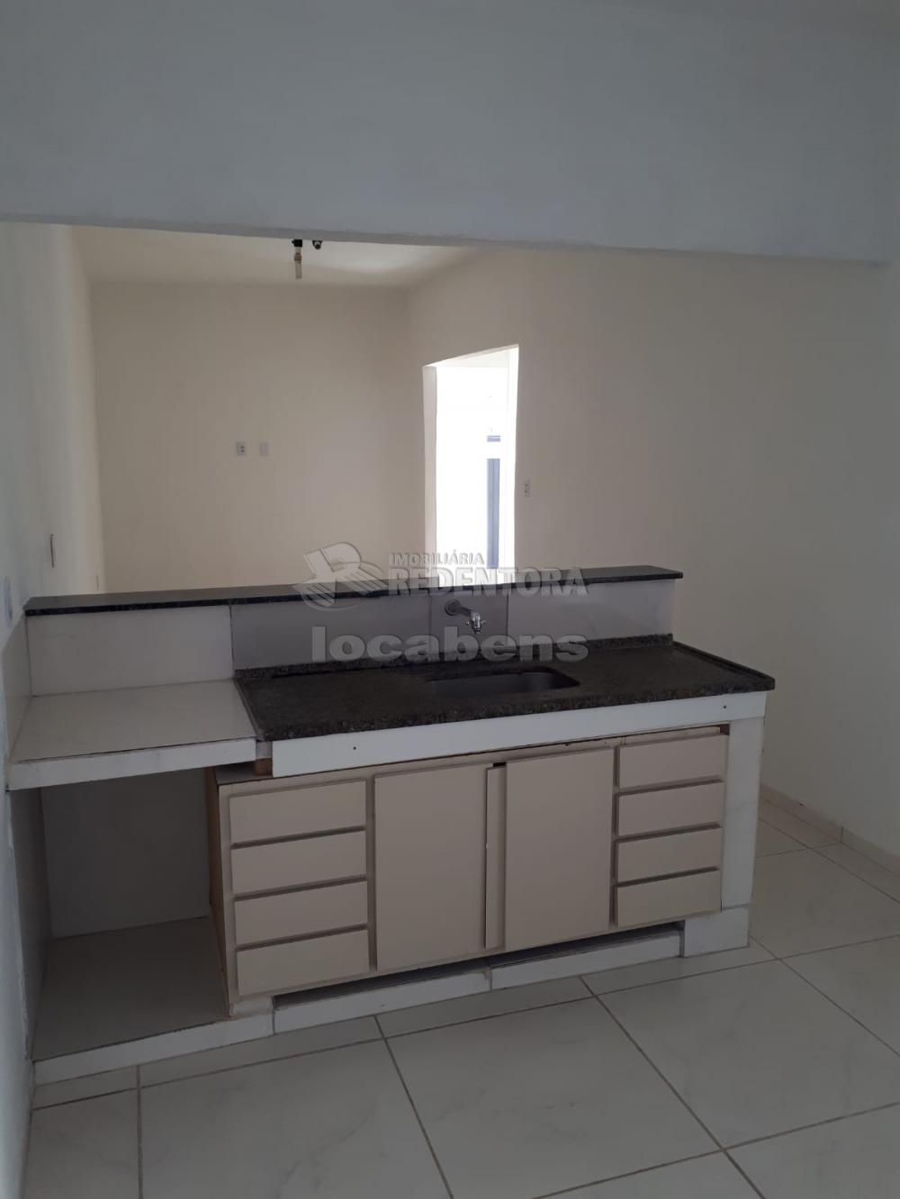 Alugar Casa / Padrão em São José do Rio Preto apenas R$ 1.100,00 - Foto 19