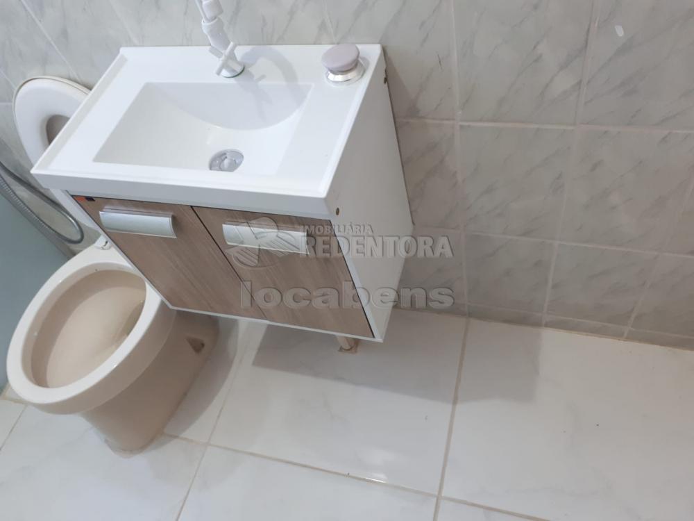 Alugar Casa / Padrão em São José do Rio Preto apenas R$ 1.100,00 - Foto 25