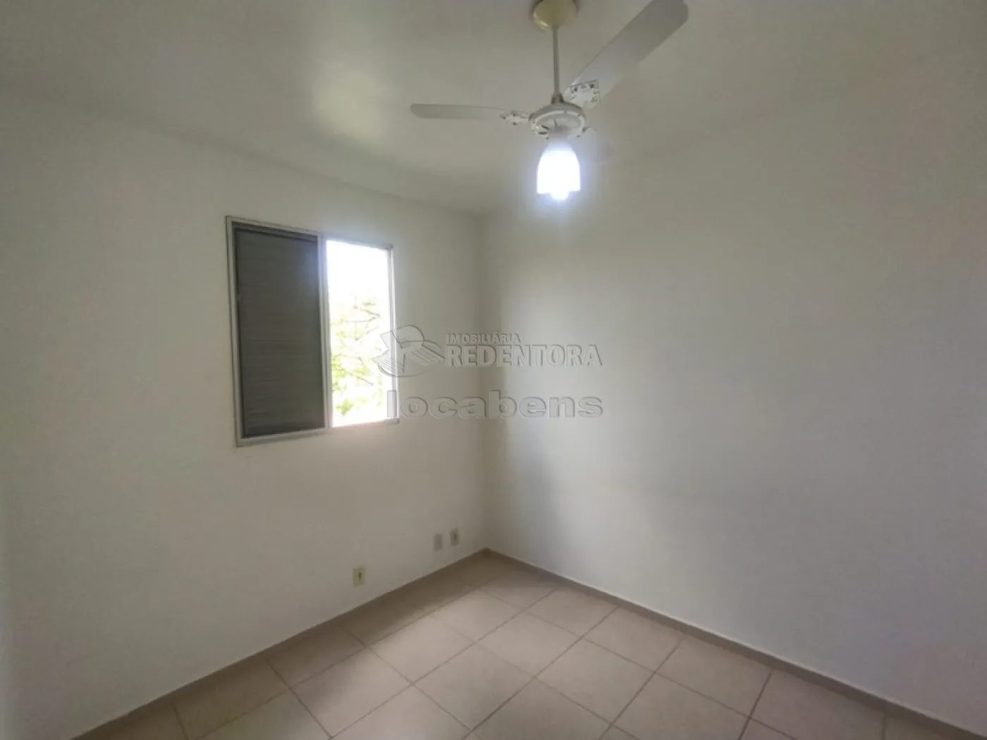 Alugar Apartamento / Padrão em São José do Rio Preto R$ 1.100,00 - Foto 11