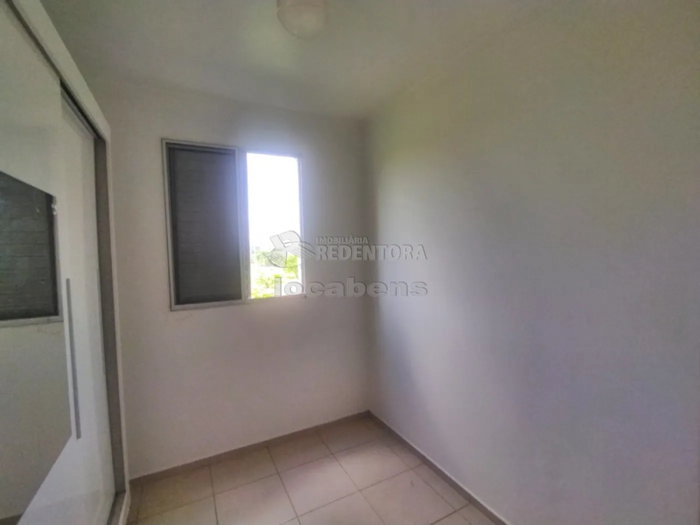 Alugar Apartamento / Padrão em São José do Rio Preto R$ 1.100,00 - Foto 9