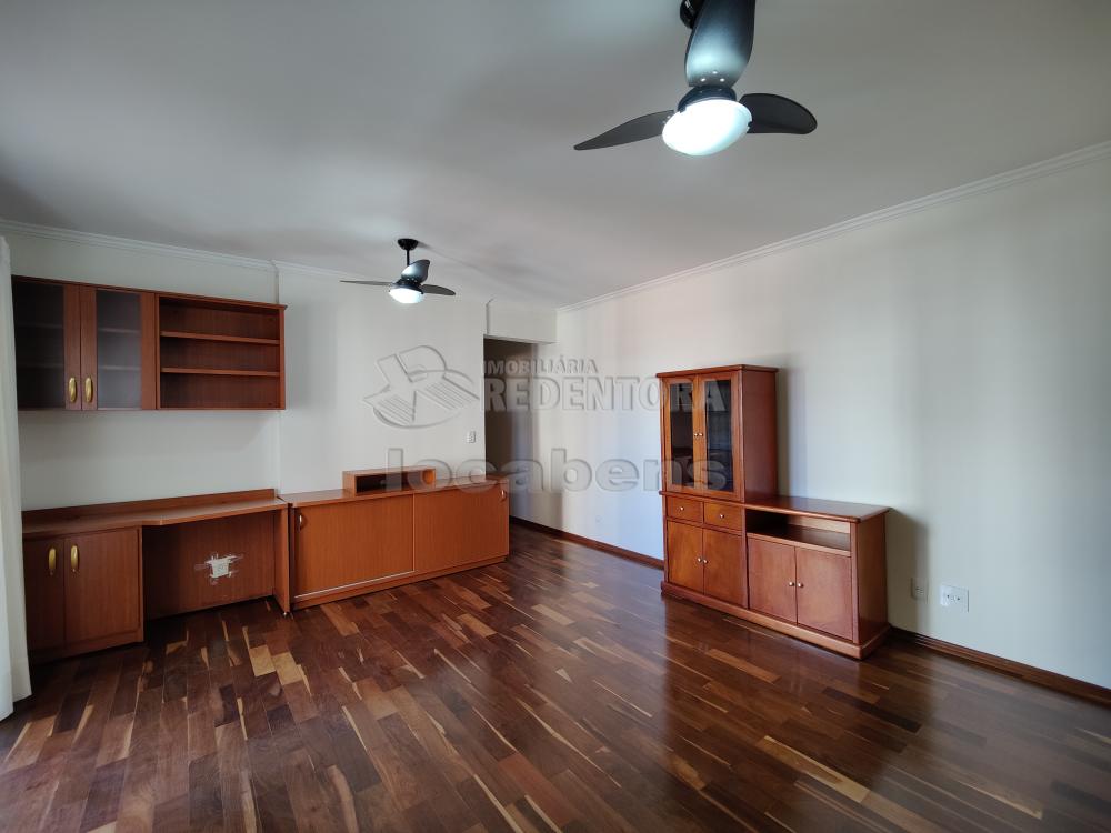 Alugar Apartamento / Padrão em São José do Rio Preto R$ 1.300,00 - Foto 1