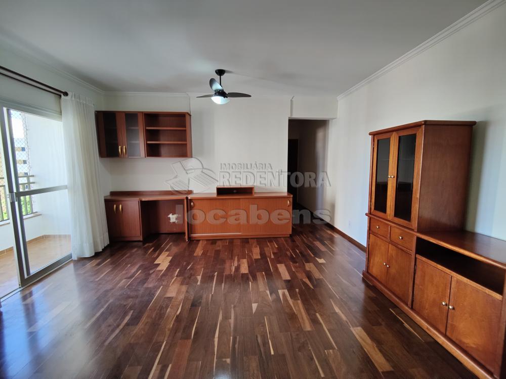 Alugar Apartamento / Padrão em São José do Rio Preto R$ 1.300,00 - Foto 2