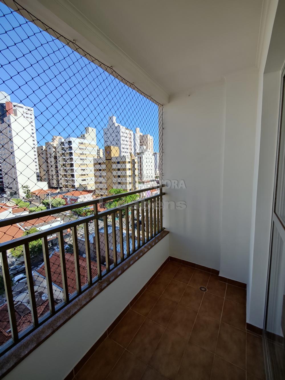 Alugar Apartamento / Padrão em São José do Rio Preto R$ 1.300,00 - Foto 4