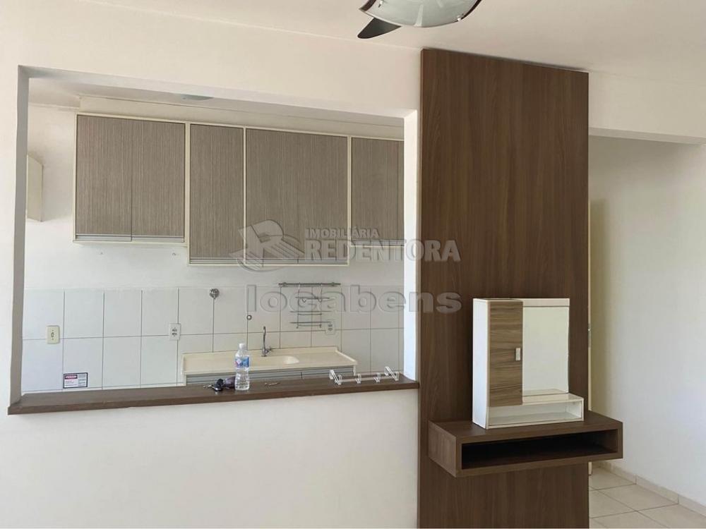 Alugar Apartamento / Padrão em São José do Rio Preto R$ 1.000,00 - Foto 1