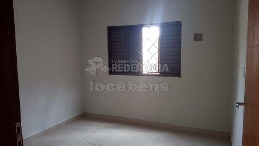 Comprar Casa / Padrão em São José do Rio Preto R$ 200.000,00 - Foto 6