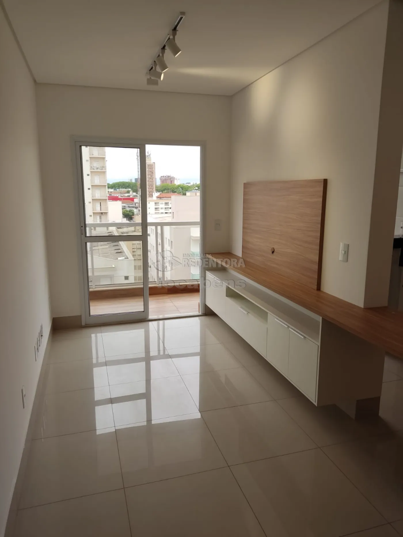 Alugar Apartamento / Padrão em São José do Rio Preto R$ 2.000,00 - Foto 4