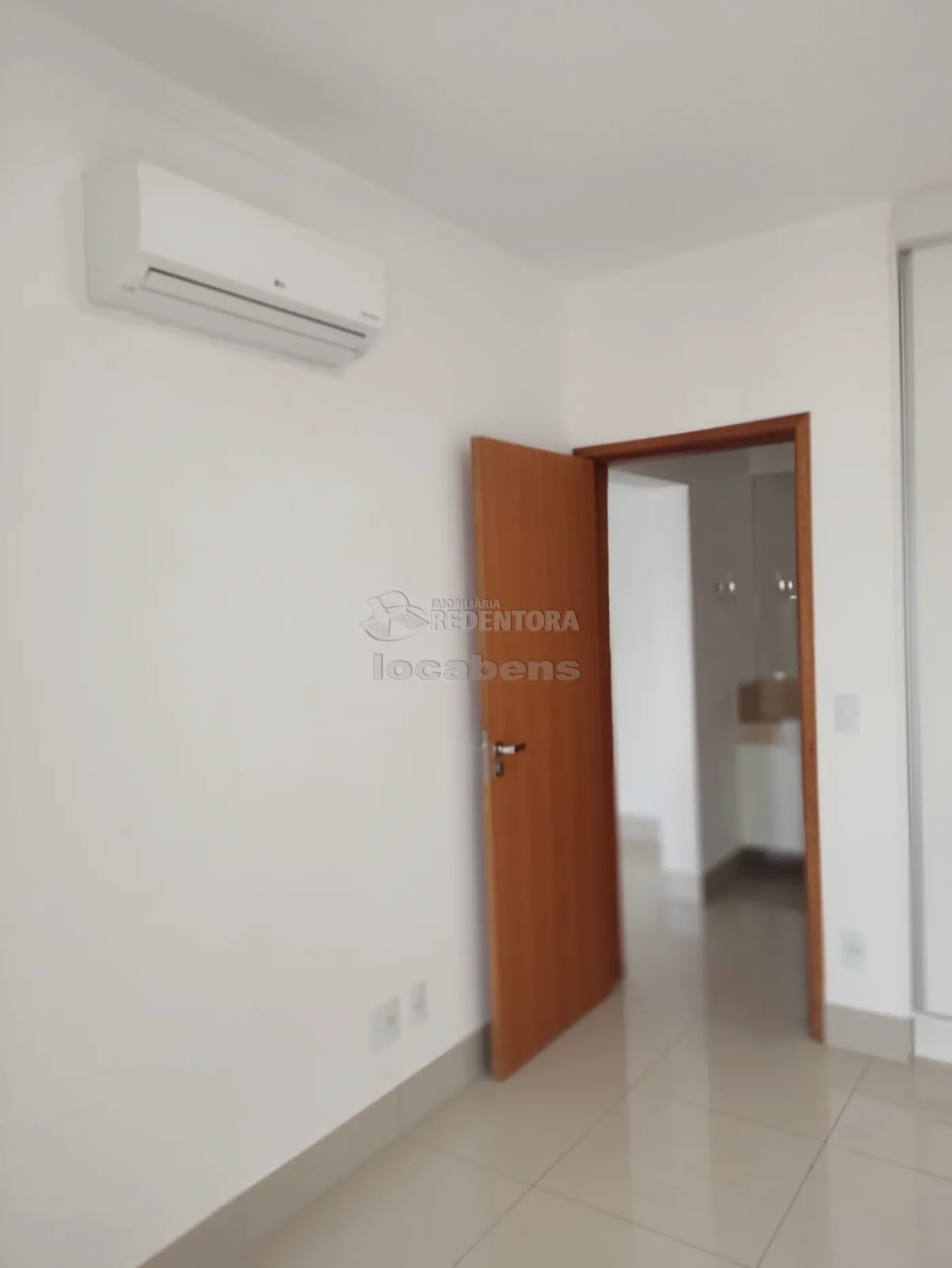 Alugar Apartamento / Padrão em São José do Rio Preto R$ 2.000,00 - Foto 13