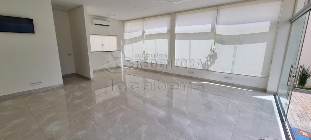 Alugar Comercial / Salão em São José do Rio Preto R$ 9.000,00 - Foto 4