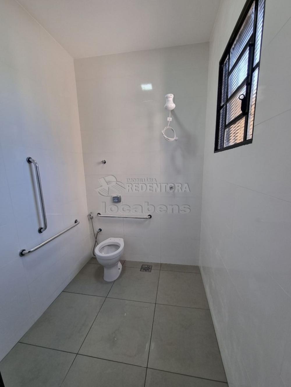 Alugar Comercial / Salão em São José do Rio Preto R$ 3.800,00 - Foto 9