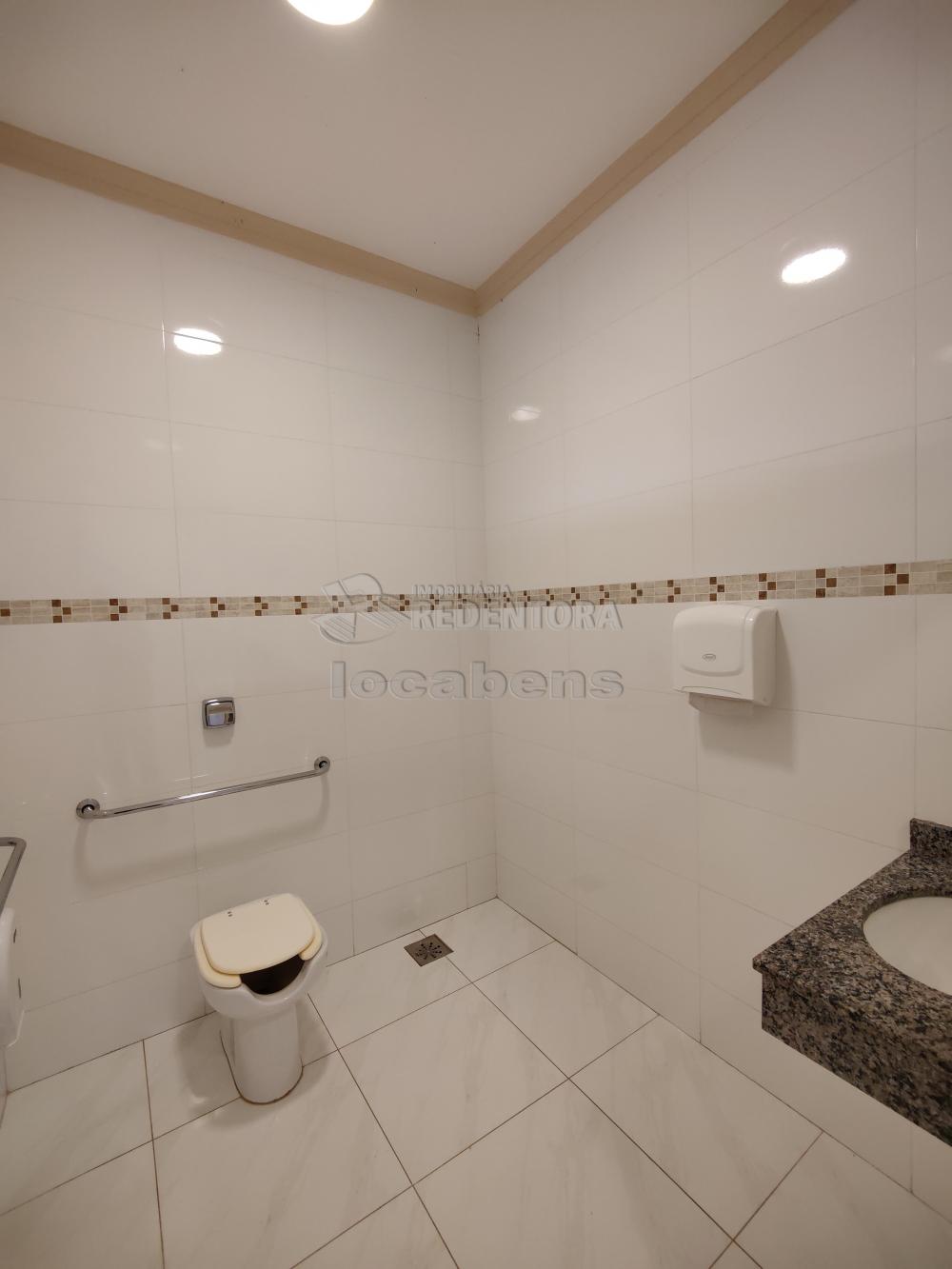 Comprar Comercial / Salão em Bady Bassitt R$ 1.950.000,00 - Foto 31