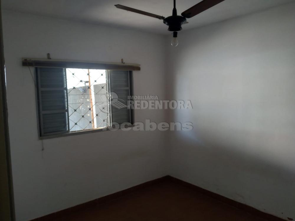 Comprar Casa / Padrão em São José do Rio Preto R$ 310.000,00 - Foto 4