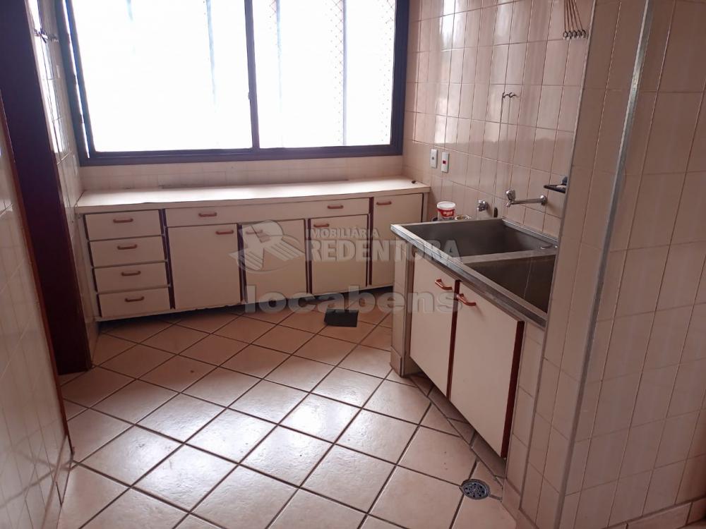 Alugar Apartamento / Padrão em São José do Rio Preto R$ 2.700,00 - Foto 27