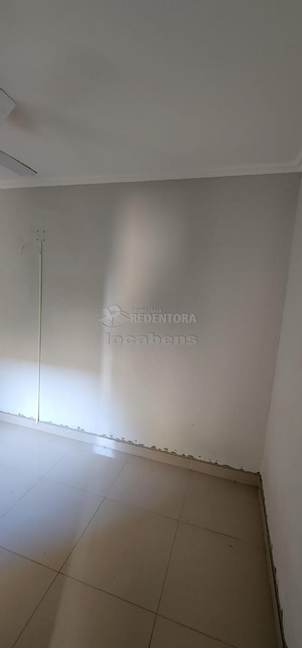 Alugar Apartamento / Padrão em São José do Rio Preto R$ 1.000,00 - Foto 13