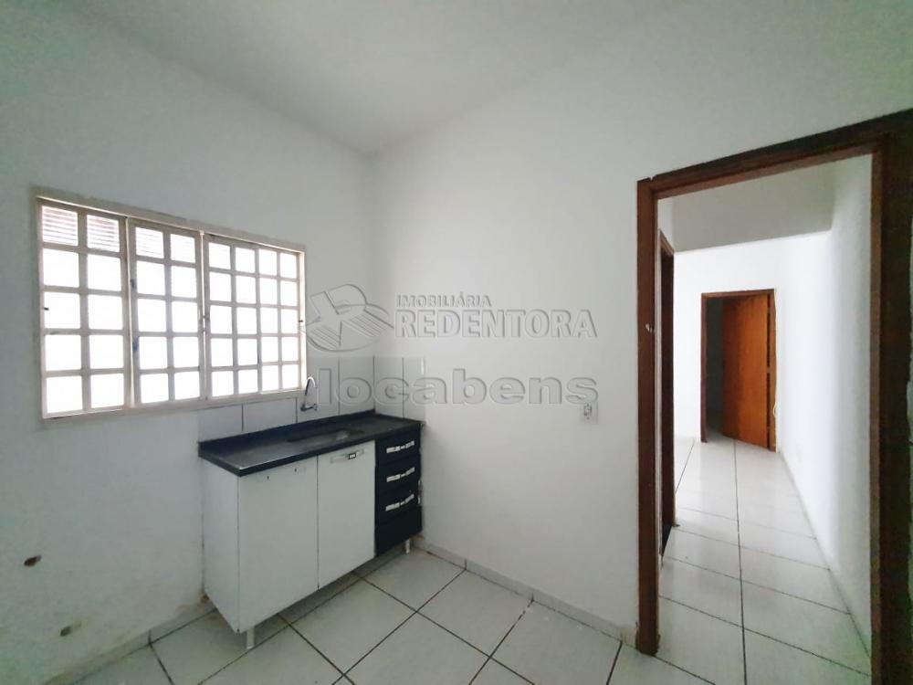 Alugar Casa / Padrão em São José do Rio Preto apenas R$ 750,00 - Foto 3