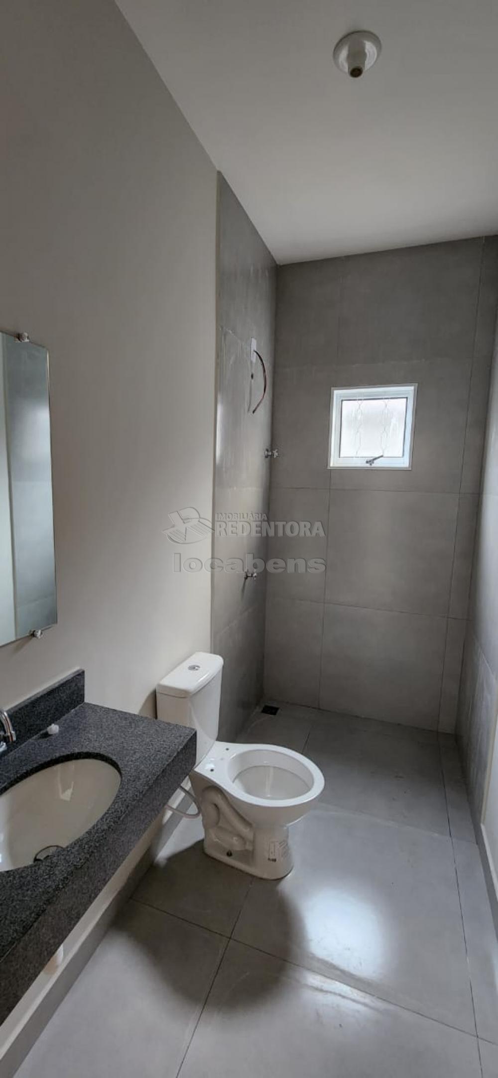 Alugar Casa / Padrão em São José do Rio Preto R$ 700,00 - Foto 6