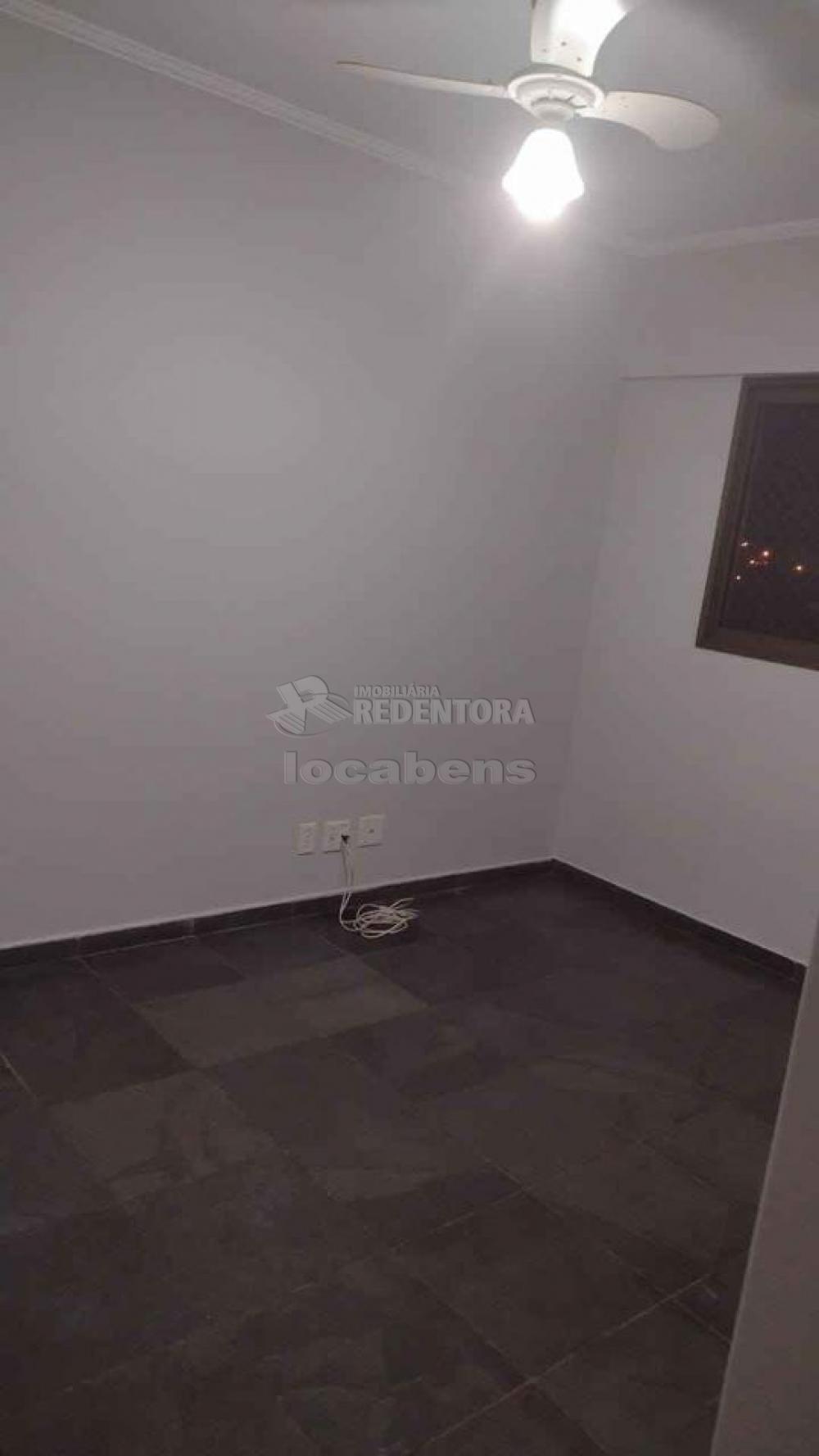 Alugar Apartamento / Padrão em São José do Rio Preto apenas R$ 1.250,00 - Foto 4