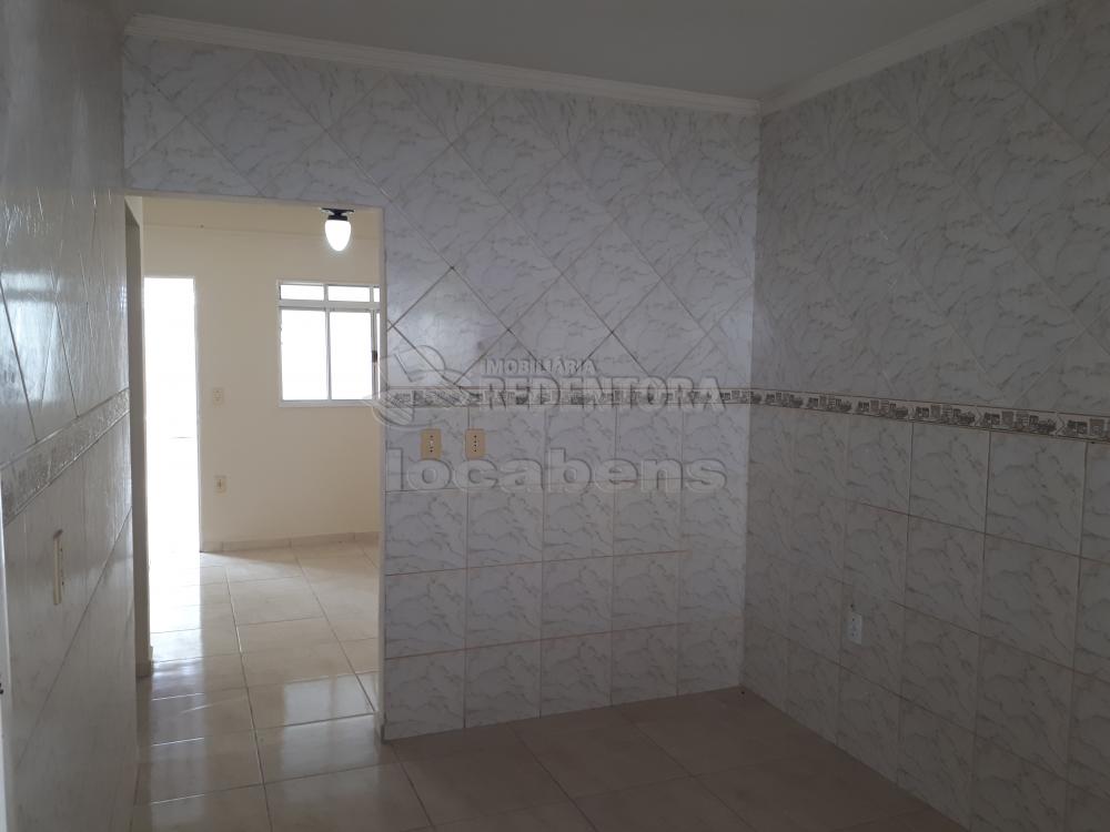 Alugar Casa / Padrão em São José do Rio Preto apenas R$ 1.100,00 - Foto 14