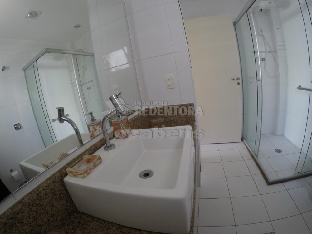 Comprar Apartamento / Padrão em Guarujá R$ 675.000,00 - Foto 16