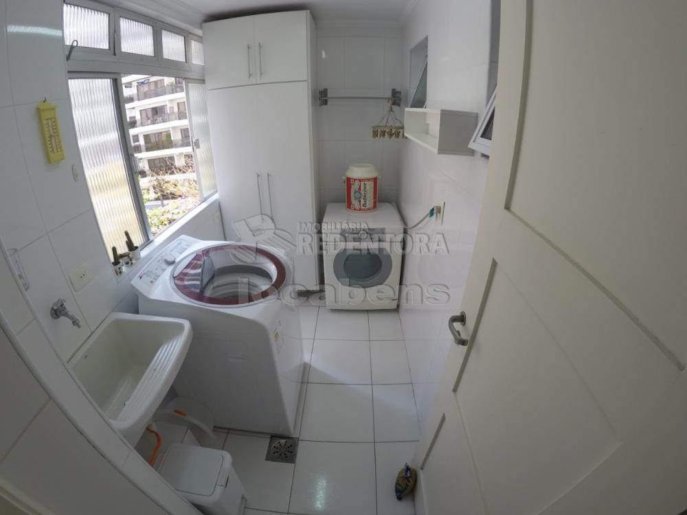 Comprar Apartamento / Padrão em Guarujá R$ 675.000,00 - Foto 17