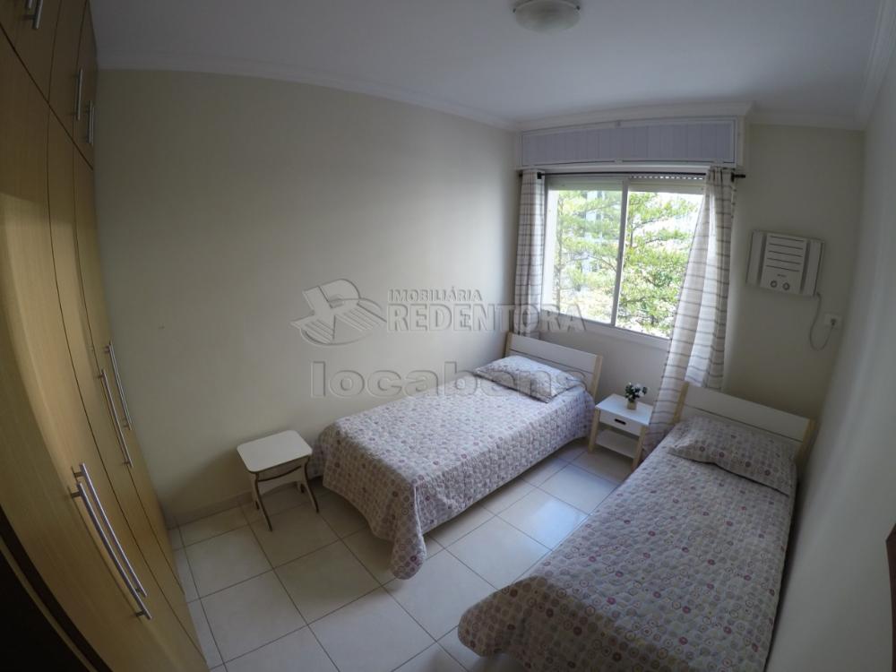 Comprar Apartamento / Padrão em Guarujá R$ 675.000,00 - Foto 22