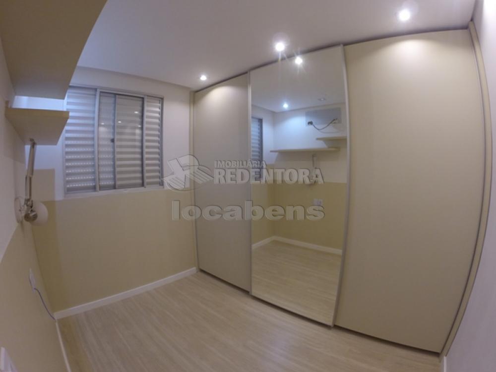 Alugar Apartamento / Padrão em São José do Rio Preto R$ 1.100,00 - Foto 12