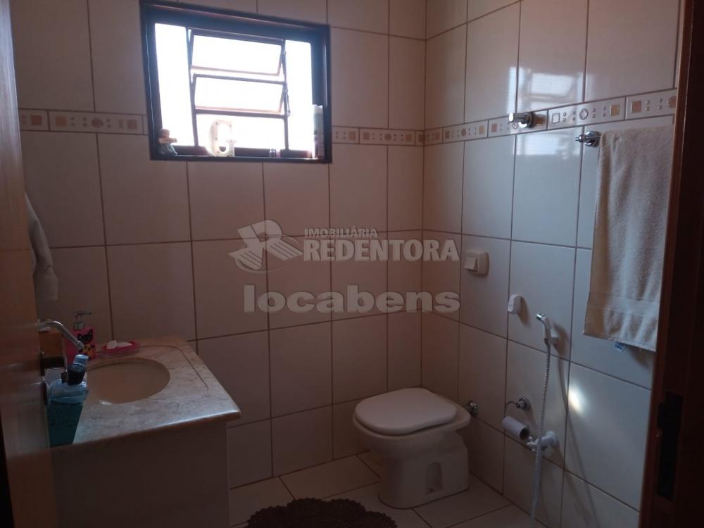 Comprar Casa / Padrão em São José do Rio Preto R$ 450.000,00 - Foto 17