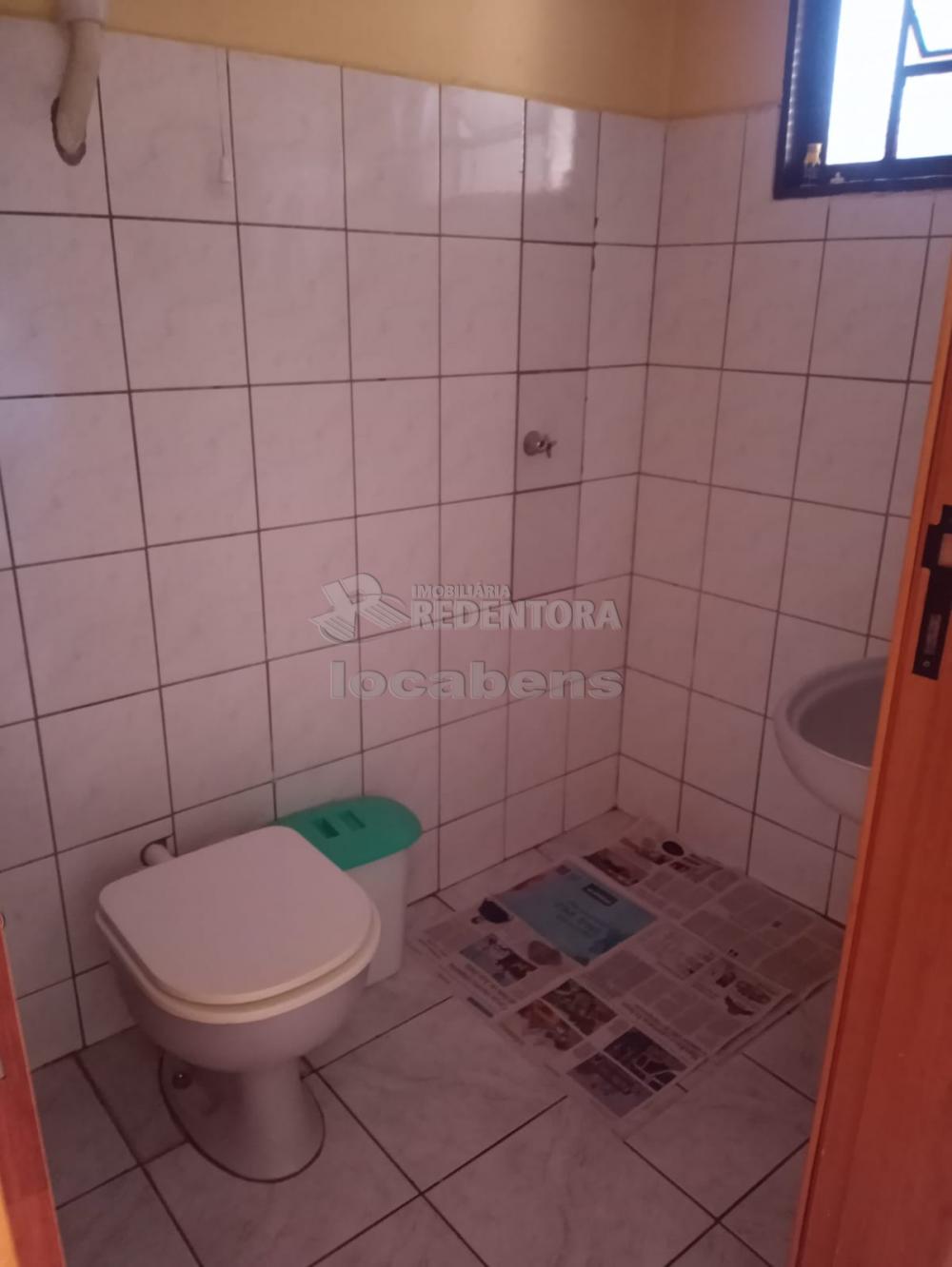 Comprar Casa / Padrão em São José do Rio Preto R$ 450.000,00 - Foto 16