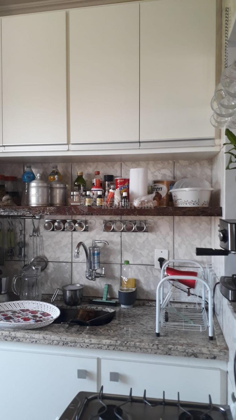 Comprar Apartamento / Cobertura em São José do Rio Preto R$ 230.000,00 - Foto 4