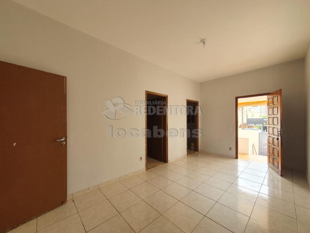 Casa para alugar com 2 quartos, 80m² - Foto 4