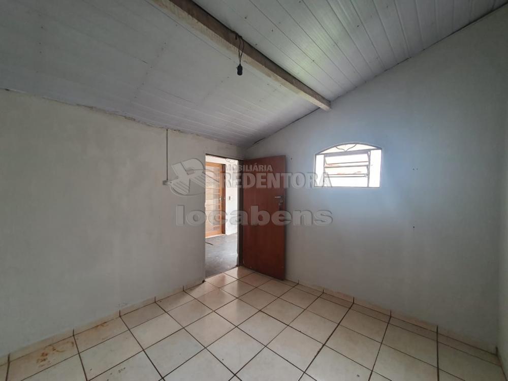 Casa para alugar com 2 quartos, 80m² - Foto 17