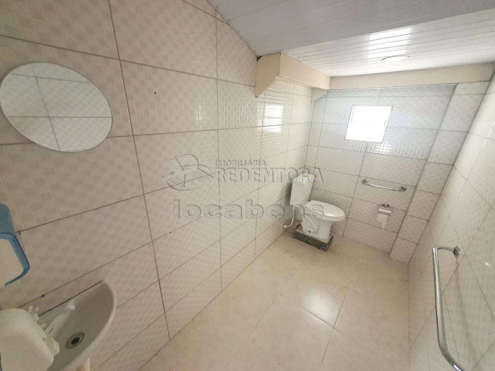 Alugar Comercial / Salão em São José do Rio Preto R$ 3.500,00 - Foto 16