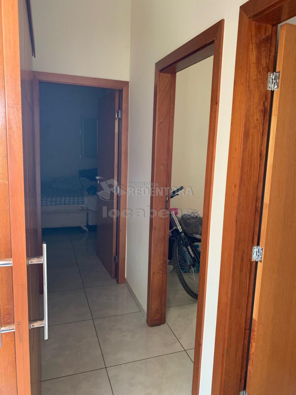 Comprar Casa / Padrão em São José do Rio Preto R$ 240.000,00 - Foto 5