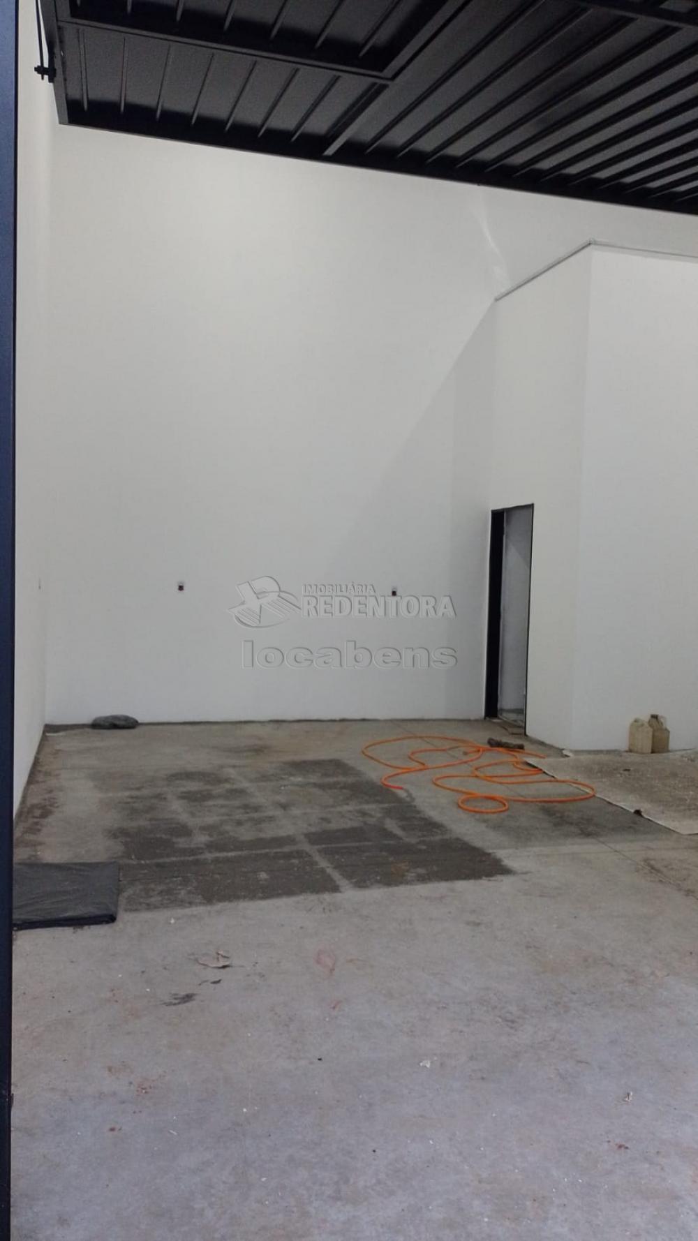 Alugar Comercial / Salão em São José do Rio Preto R$ 900,00 - Foto 2