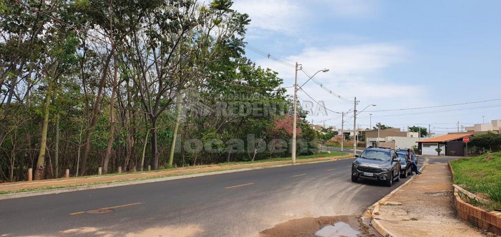 Comprar Terreno / Padrão em Mirassol R$ 380.000,00 - Foto 3