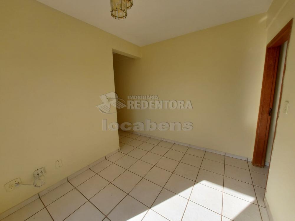 Alugar Apartamento / Padrão em São José do Rio Preto apenas R$ 750,00 - Foto 2