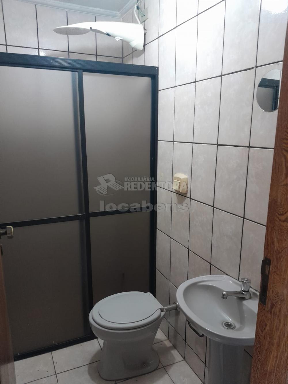 Alugar Apartamento / Padrão em São José do Rio Preto R$ 900,00 - Foto 11