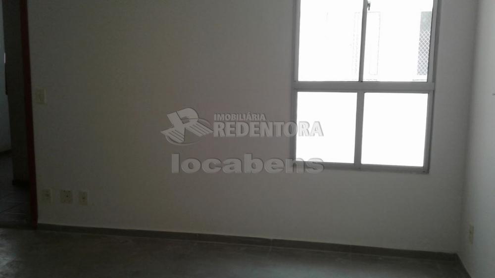 Comprar Apartamento / Padrão em São José do Rio Preto R$ 155.000,00 - Foto 5