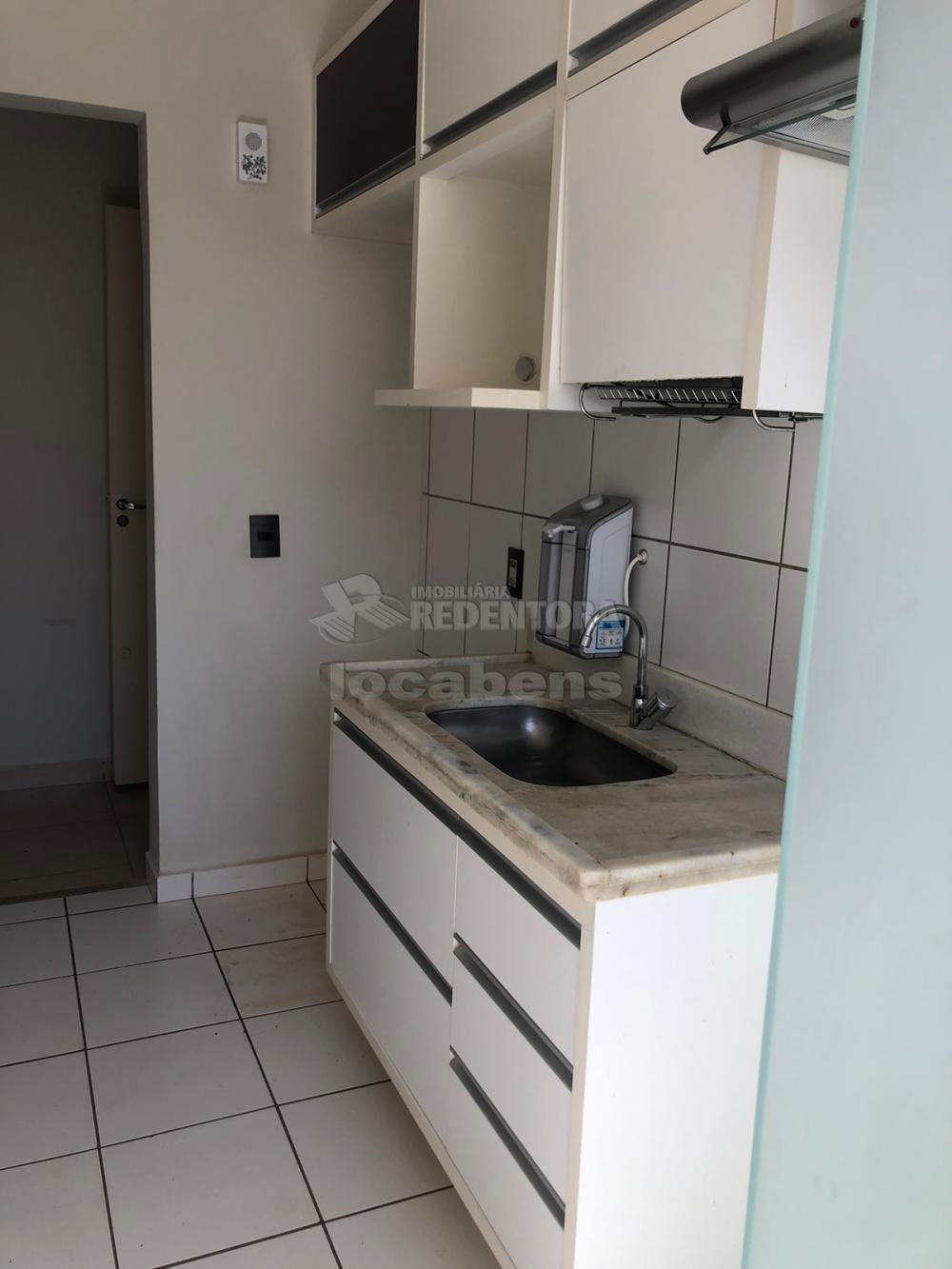 Alugar Apartamento / Padrão em São José do Rio Preto apenas R$ 1.100,00 - Foto 5