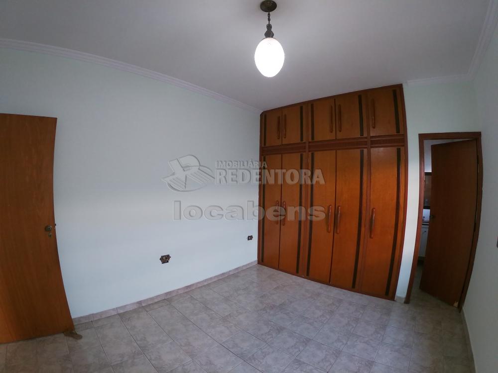 Alugar Casa / Padrão em São José do Rio Preto R$ 2.600,00 - Foto 24